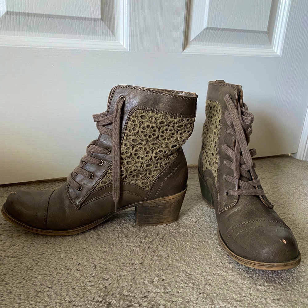 Lace Up Grey Boots with Lace Accents